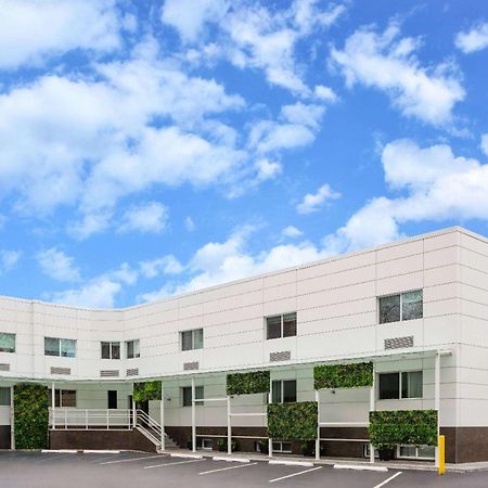Ramada By Wyndham Bronx Hotell New York Eksteriør bilde