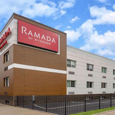 Ramada By Wyndham Bronx Hotell New York Eksteriør bilde