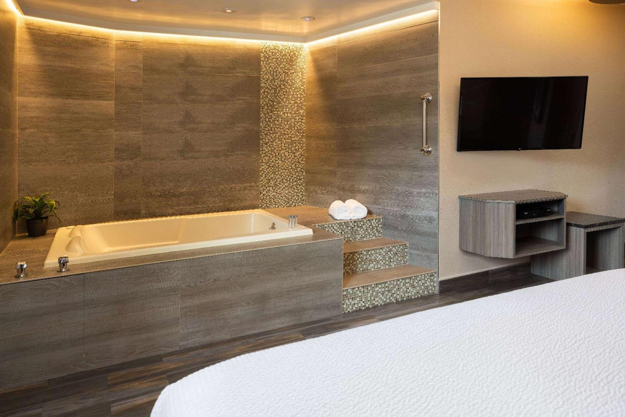 Ramada By Wyndham Bronx Hotell New York Eksteriør bilde