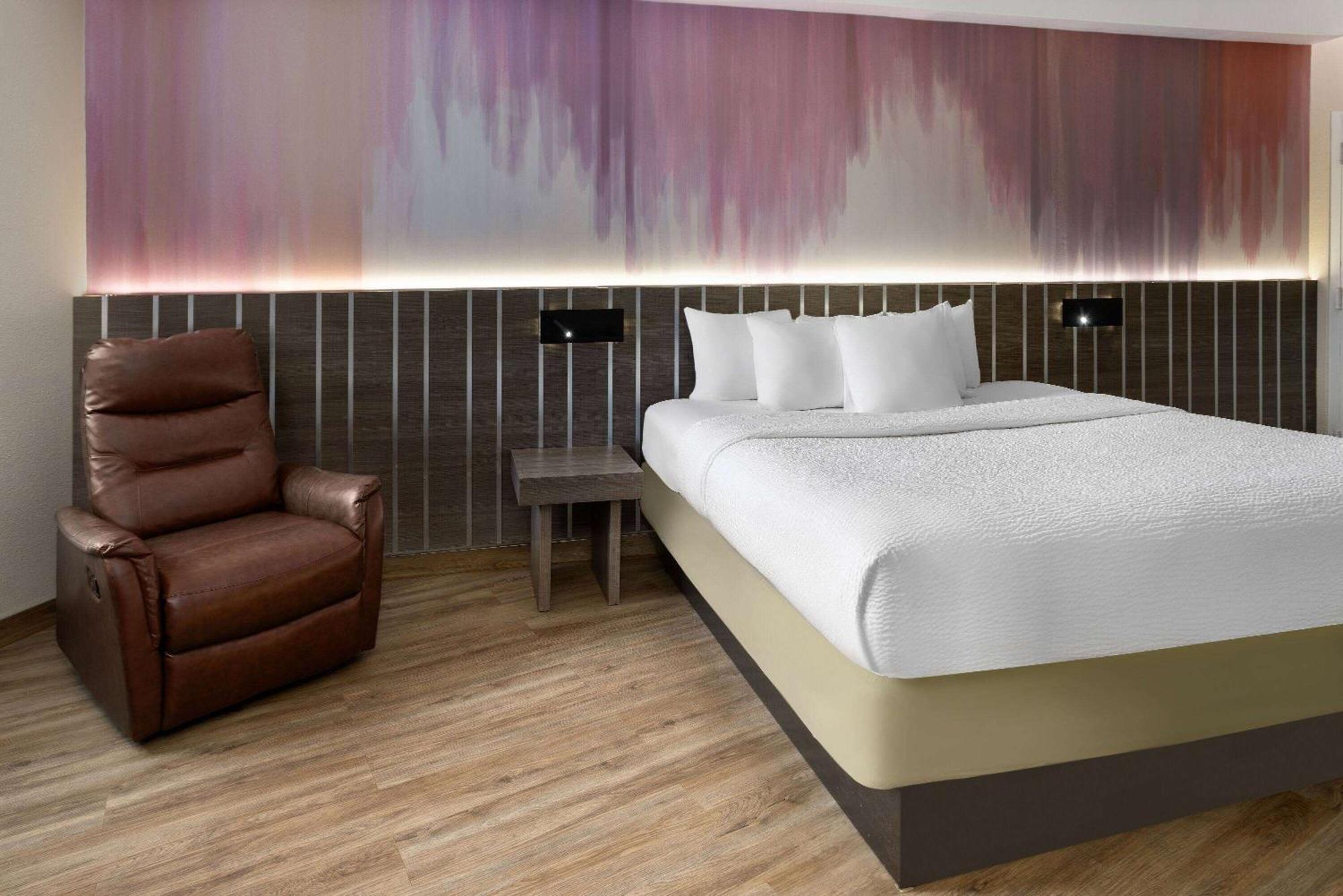 Ramada By Wyndham Bronx Hotell New York Eksteriør bilde