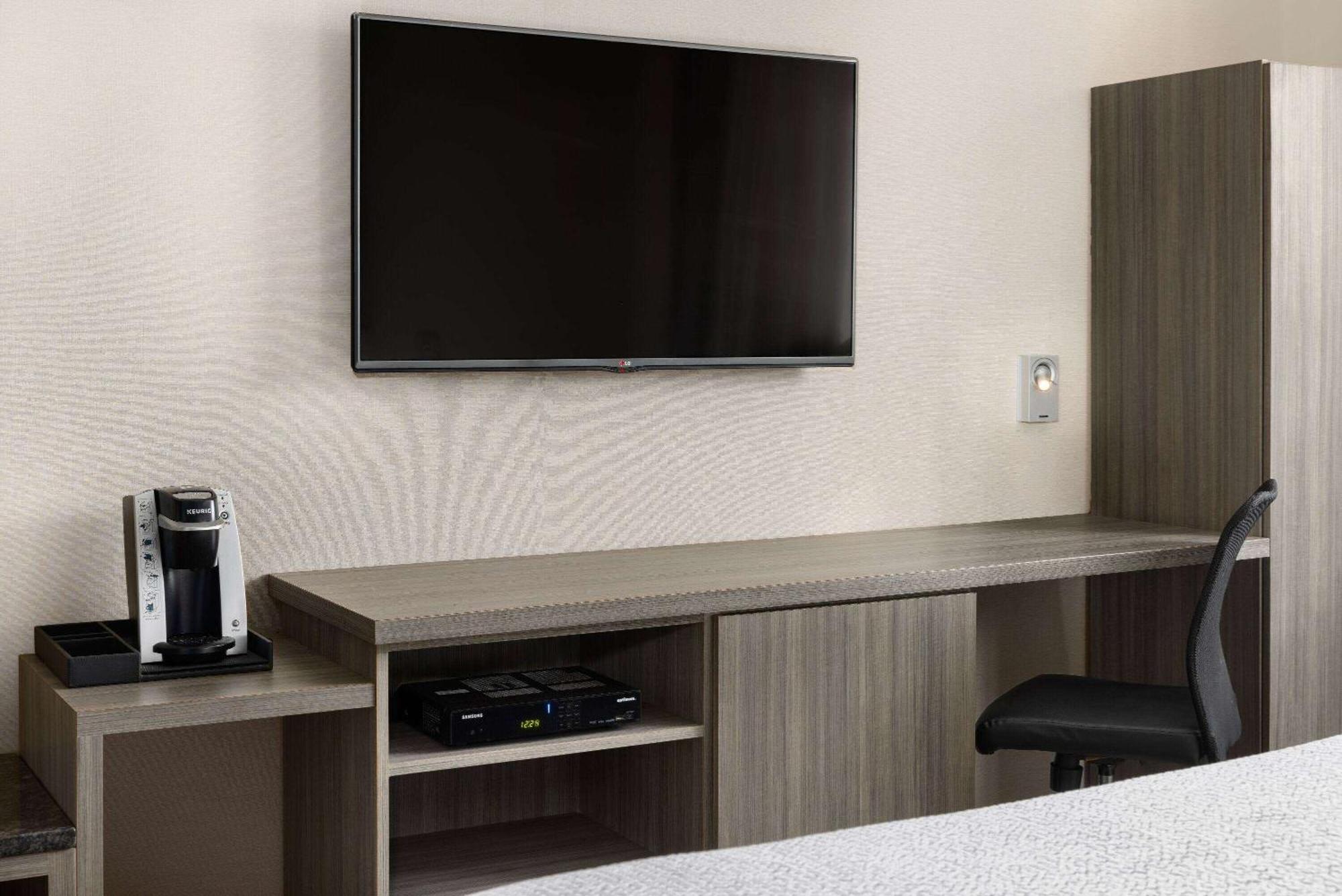 Ramada By Wyndham Bronx Hotell New York Eksteriør bilde